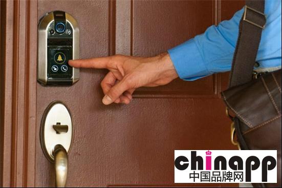 Nucli智能门锁 指纹解锁，开启无钥匙便捷生活